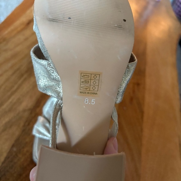 Altar'd State Gold Sandals with Strappy Design - Picture 4 of 5